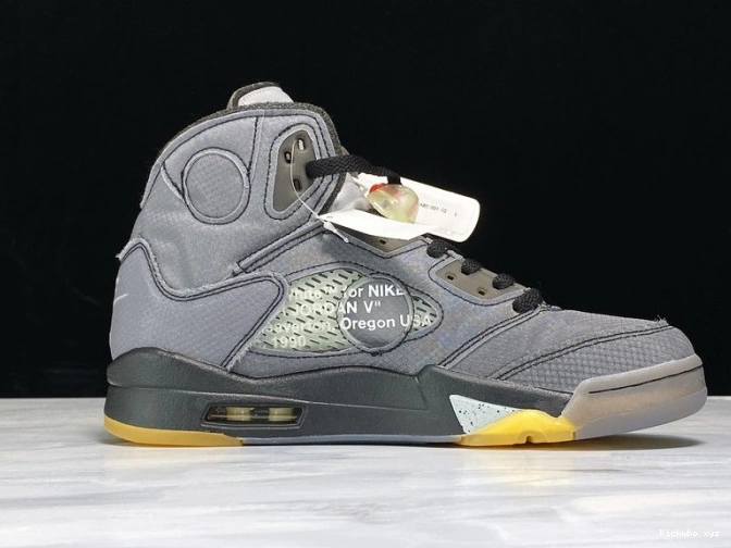 Off-White x Jordan CT8480-001 Air 5 Black 0822